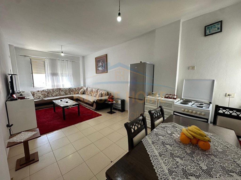 0683487469-Shitet--Apartament-2+1--Kthesa-e-Kamzës