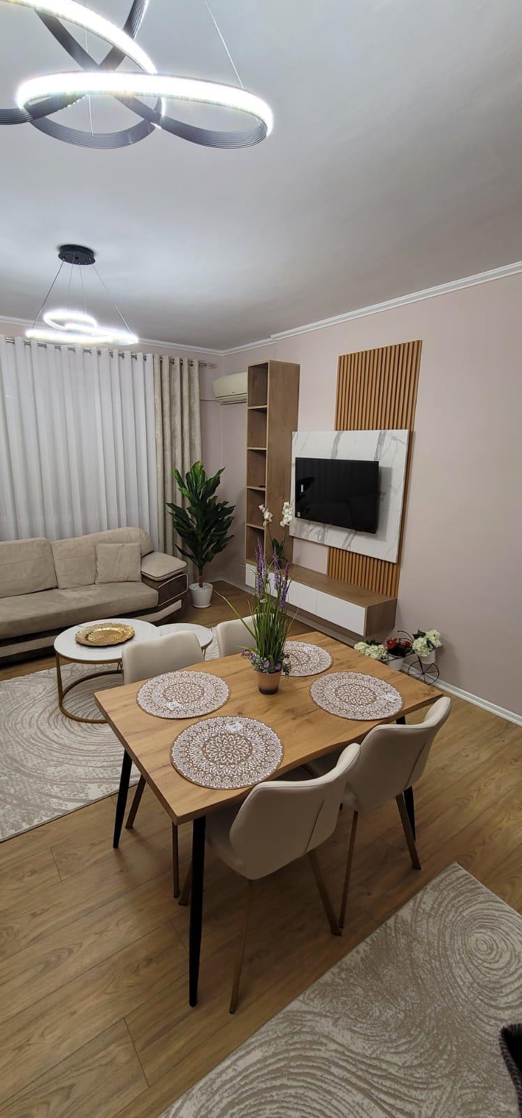 APARTAMENT-ME-QIRA-2+1+2-TE-KRISTAL-CENTER-KOMUNA