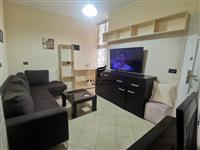 APARTAMENT ME QERA 1+1 STACIONI TRENIT 450 EURO