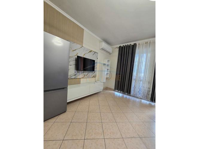 0694792477Shitet, Apartament 2+1, Unaza e Re