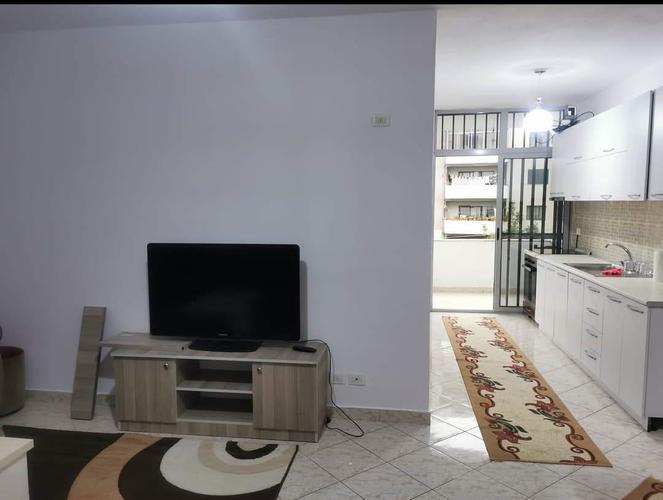 Shitet apartament 1+1 ne fresk