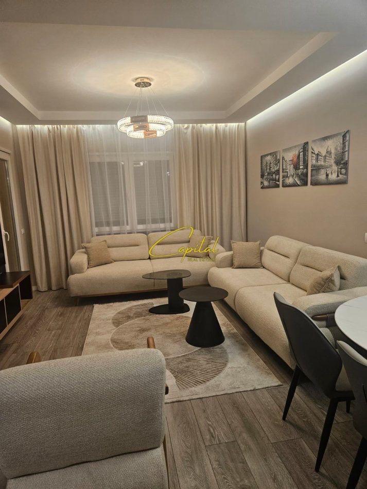 APARTAMENT-ME-QERA-2+1-RRUGA-DRITAN-HOXHA-700-EURO