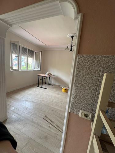 APARTAMENT NE SHITJE 1+1 RRUGA IRFAN TOMINI