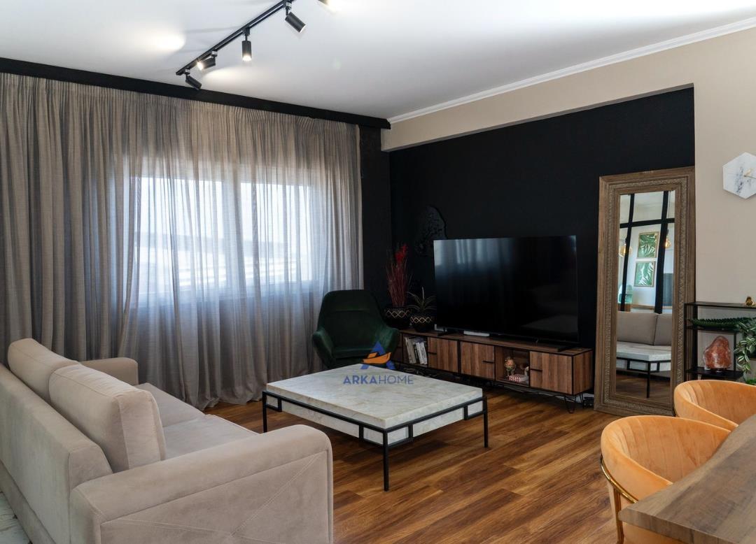 SHITET-APARTAMENT-2+1+BALLKON-TE-LIQENI-ARTIFICIAL-250-000-E