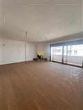 SHITET APARTAMENT 3+1+2 TE UNAZA E RE 156.000 EURO