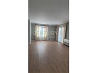 Apartament 2+1+2+post parkimi, per qira, per banim ose bizne