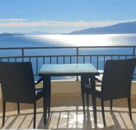 APARTAMENT ME QIRA