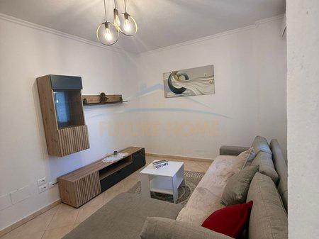 0697048065 	Qera, Apartament 2+1, Prane UKD, Durres