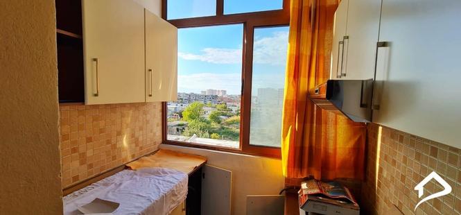 Shitet 1+1 kati 6 prane Spitalit Shkoder