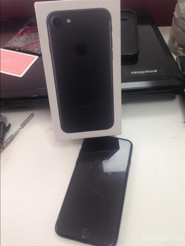 iphone 7 black jack
