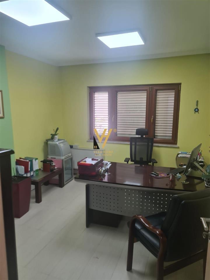 SHITET-APARTAMENT-3+1+2-TEK-ISH-BLLOKU-490-000-EURO