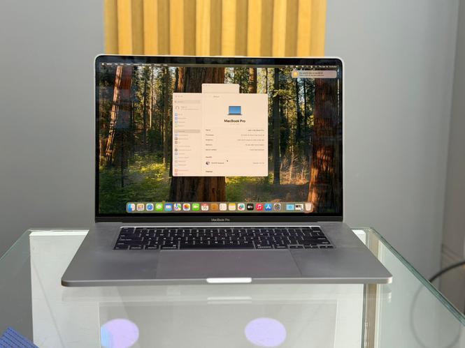 MACBOOK PRO 16'' i9 2017
