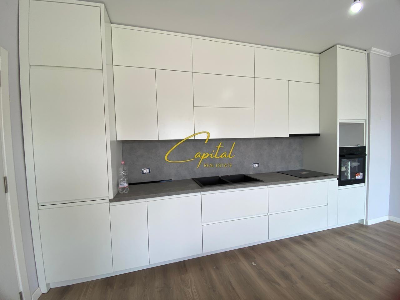 APARTAMENT-ME-QERA-2+1-ISH-STACIONI-TRENIT-55-000-LEKE