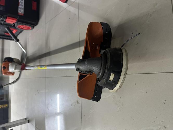 Korrse Bari sthil Fs 310  origjinale sthil!