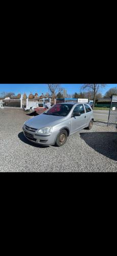 SHITET OPEL CORSA 1.2 BENZINE AUTOMATIKE