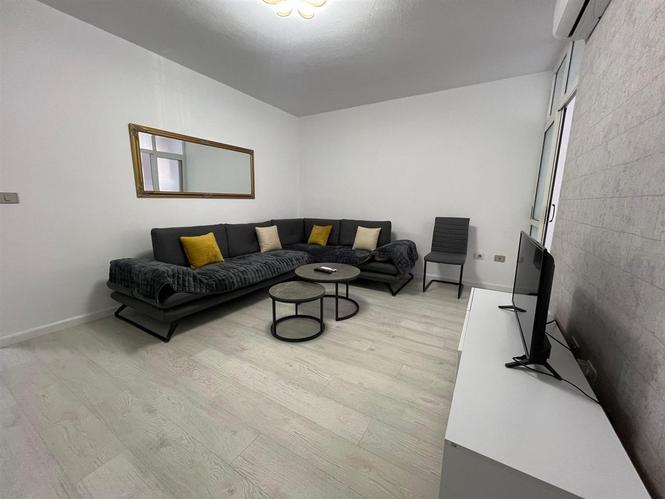 APARTAMENT ME QERA 1+1 KOMUNA E PARISIT 650 EURO