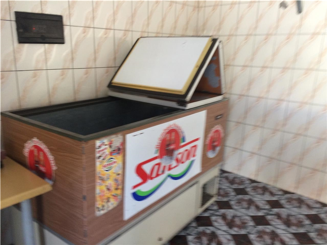 Frigorifer baule per ngrirje
