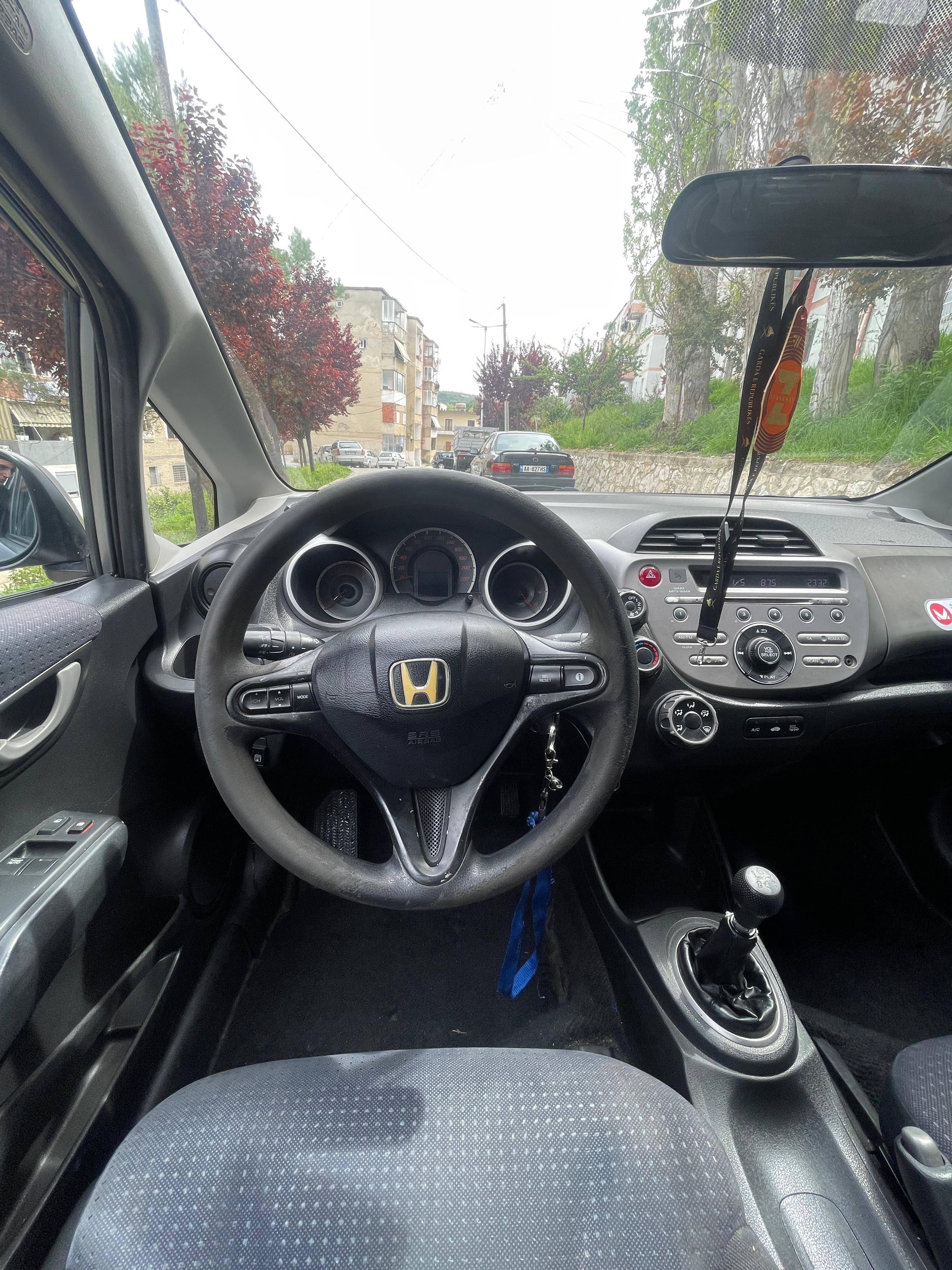 HONDA-CIVIC-1-2-BENZIN-GAZ-2009-MANUAL