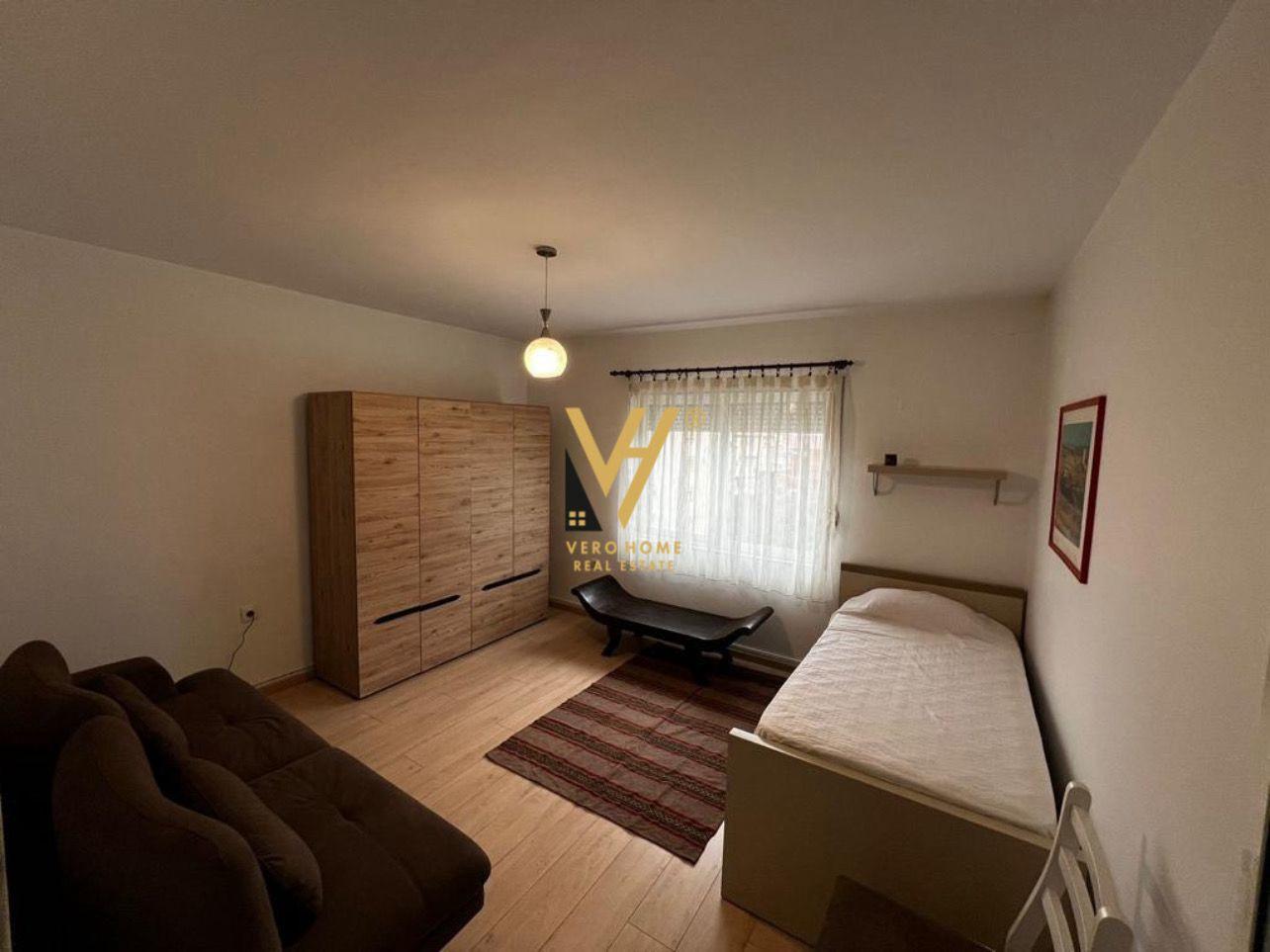 JEPET-APARTAMENT-2+1+2+BLK-ME-QERA-KOMUNA-PARISIT-85-000-LEK