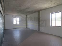 MAGAZIN 350M2 me Qera