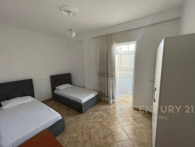 Apartament 2+1 Me Qira në Plazh, Durrës - 380€ | 74.28 m²