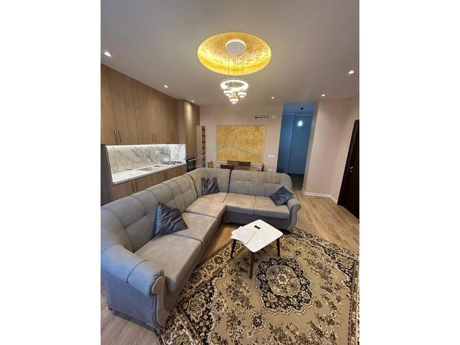 0697048065 	Qera, Shtëpi Private 3+1+2, Ish Keneta , Durres