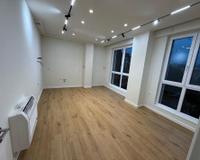 JEPET ME QERA ZYRE 58M2 1000 EURO KOMUNA E PARISIT