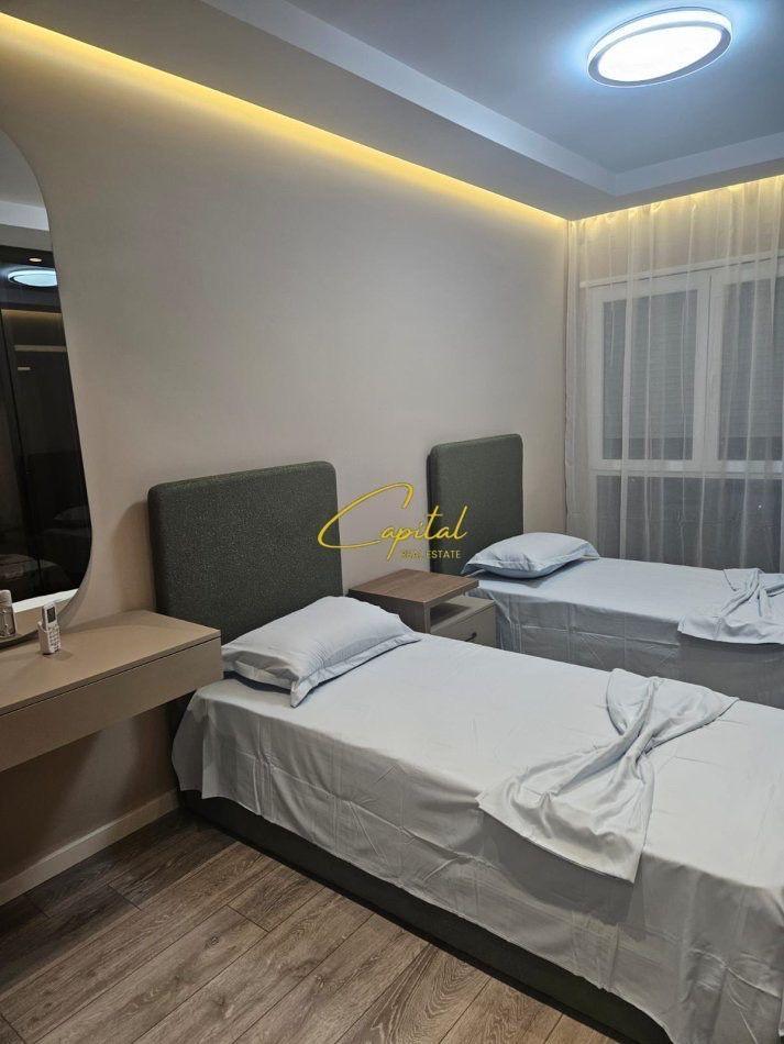 APARTAMENT-ME-QERA-2+1-RRUGA-DRITAN-HOXHA-700-EURO