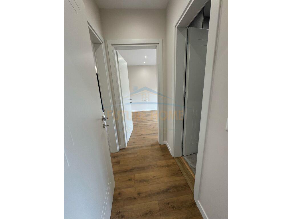 0692114320-Shitet--Apartament-2+1+Post-Parkimi--Kodra-e-Diel
