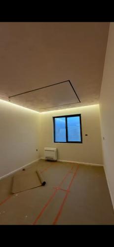 JEPET ZYRE ME QERA 140M2 LIQENI I THATE