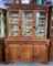 Bufe, librari druri me xhama,  antike e stilit viktorian.
