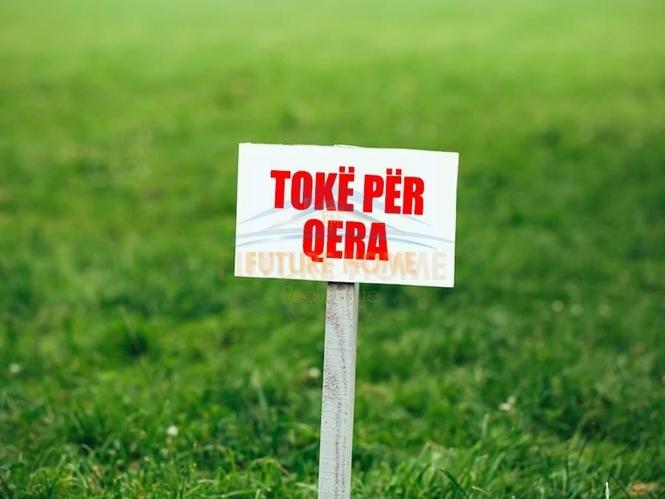 Qera, Tokë , Kamëz.