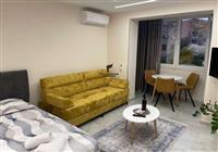 APARTAMENT STUDIO 45 M2 BRRYLI 450 EURO