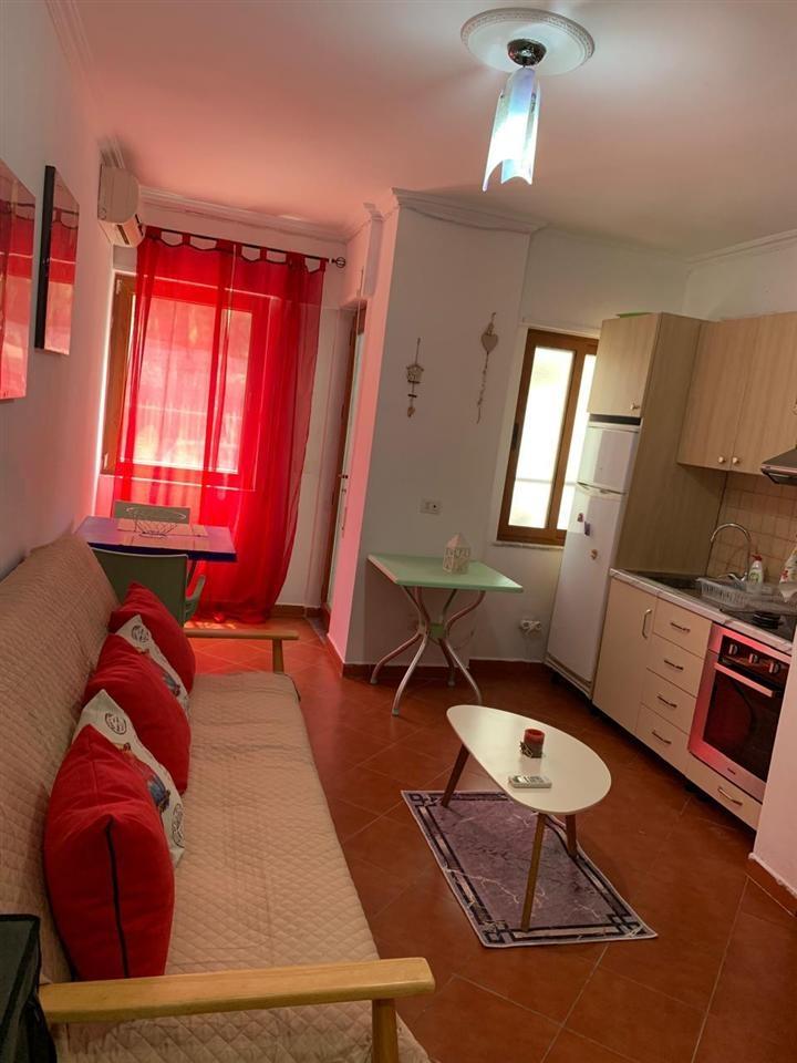 JEPET-ME-QERA-APARTAMENT-2+1-ZONA-GOLEM