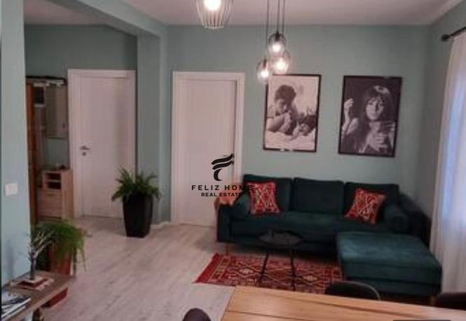 APARTAMENT ME QERA 2+1 RRUGA E DURRESIT 800 EURO