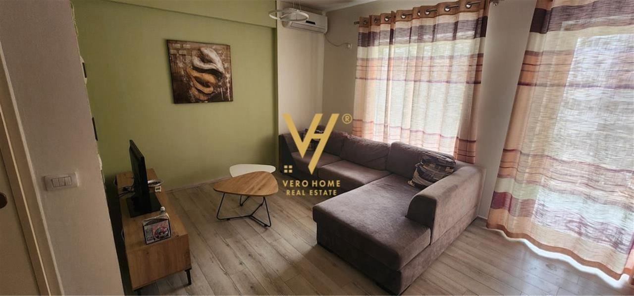 SHITET-APARTAMENT-2+1+BLK-TE-KOPSHTI-ZOLOGJIK-205-000-EURO