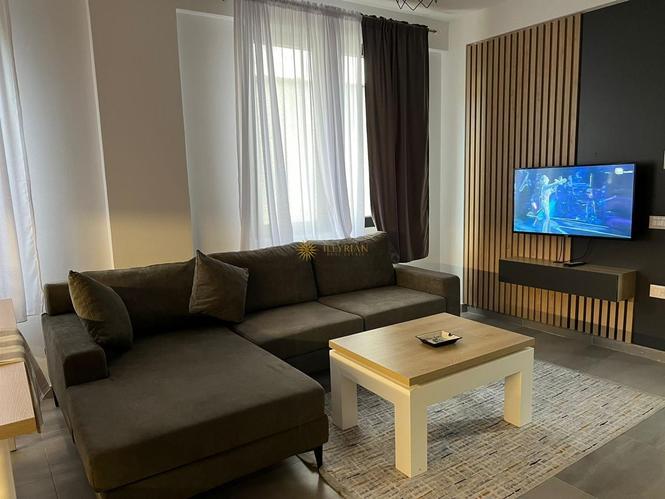 SHTËPI PRIVATE 1+1/POST PARKIMI ME QERA, SELITË