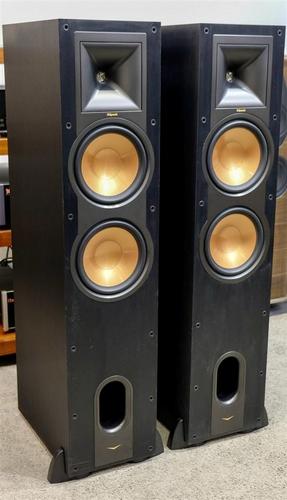 bokse. klipsch R 28F