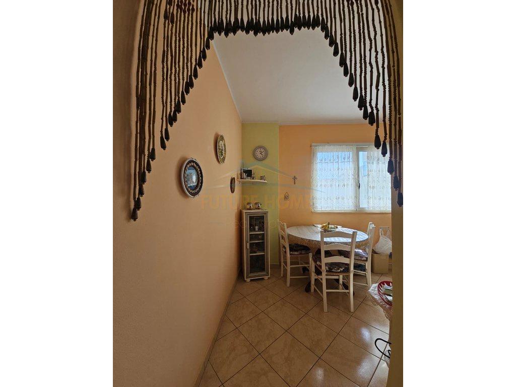 0697048063-Shitet-Apartament-2+1+2---Vollga---Durres