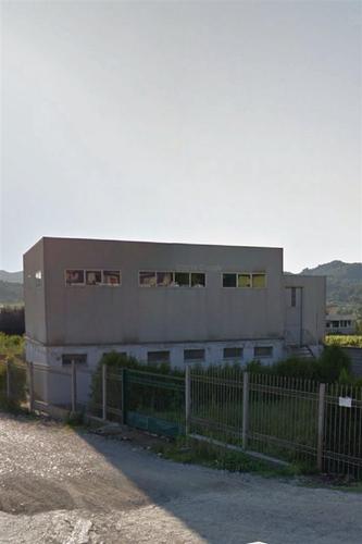SHITET KAPANON 136 M2 PEZE HELMES 300.000 EURO
