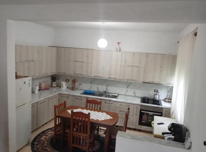 SHTEPI PRIVATE PER SHITJE NE FSHATIN JUBE, DURRËS