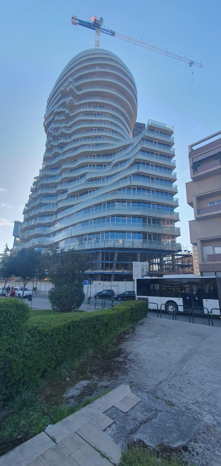 ---Shitet-Apartament-2+1-te-TIRANA-S-ROCK--Sheshi-Skenderbej