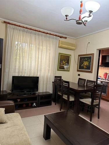 APARTAMENT ME QERA 2+1 ALI DEMI 60.000 LEKE