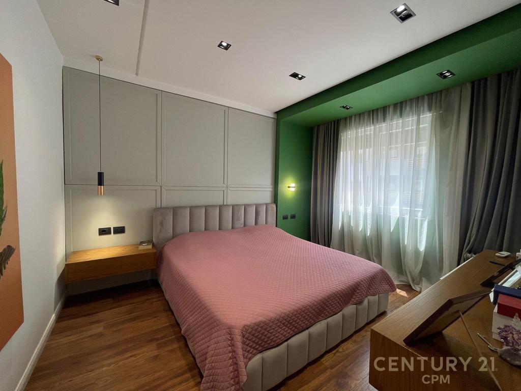 Apartament-3+1-+-Parkim-per-qira-ne-Laprake