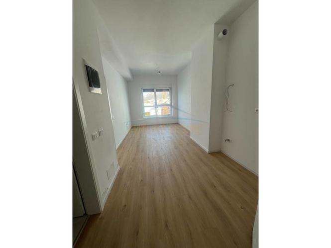 0693769552,Shitet, Apartament 1+1, Kompleksi Kadiu, Tiranë