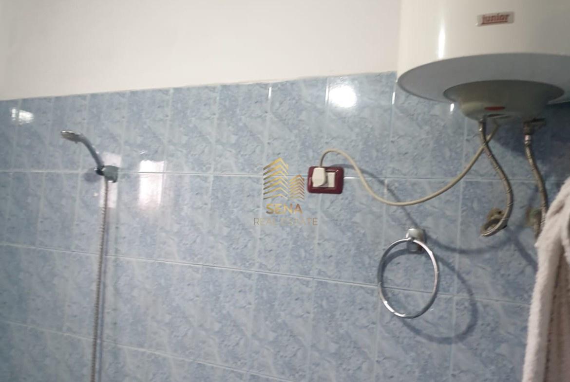 Qira-Hyrje-Private-2+1+blk--QSTU-40-000-Leke-muaj