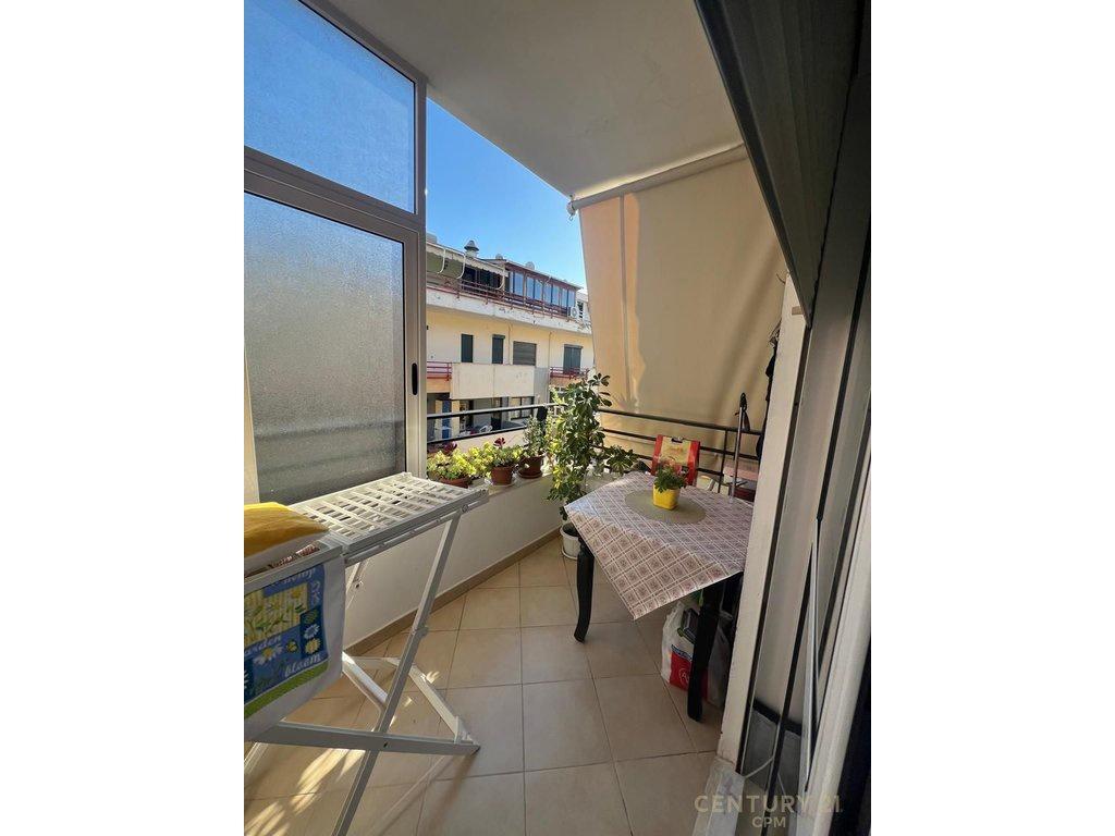 SHITET-SUPER-APARTAMENT-1+1-I-MOBILUAR-NË-KOMPLEKSIN-NOVA--K