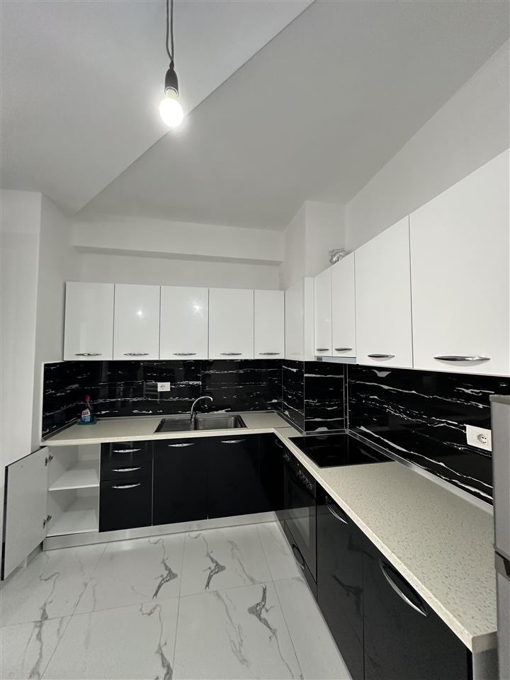 Jepet-apartament-2+1-me-qera-astir