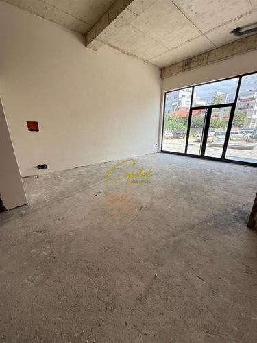 SHITET DYQAN 103 M2 ASTIR 300.000 EURO