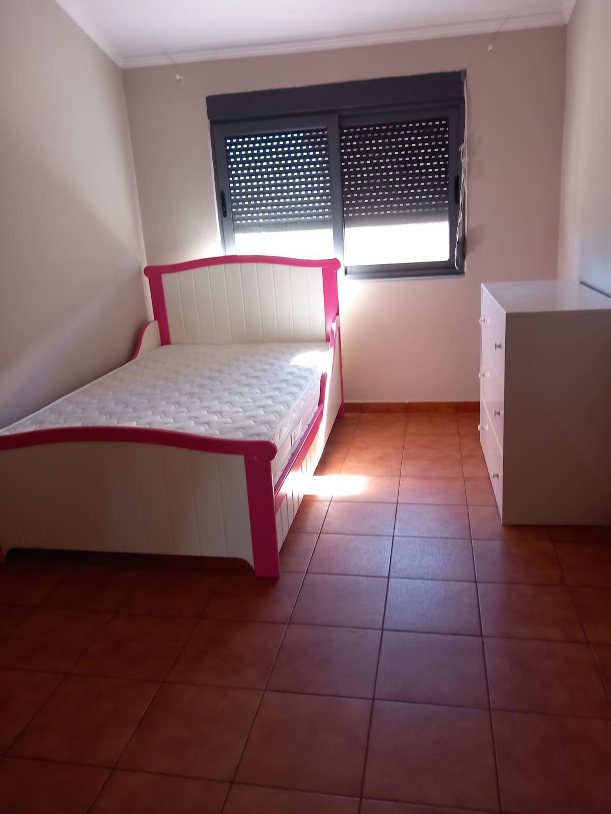 APARTAMENT-ME-QERA-NE-SHKOZET--DURRES-350-EURO